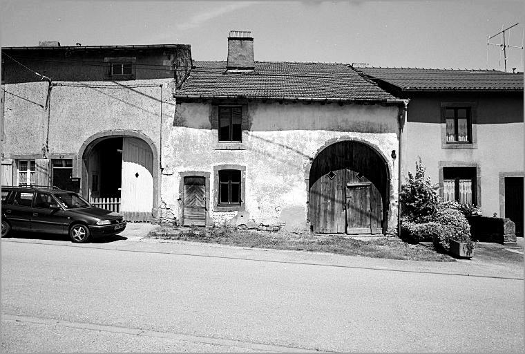 Ferme, élévation antérieure, ensemble face.