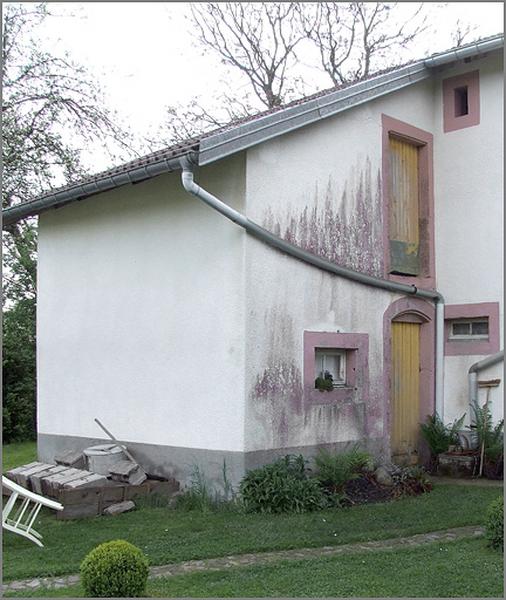 Ferme, élévation postérieure, détail : 'rabaissée'.