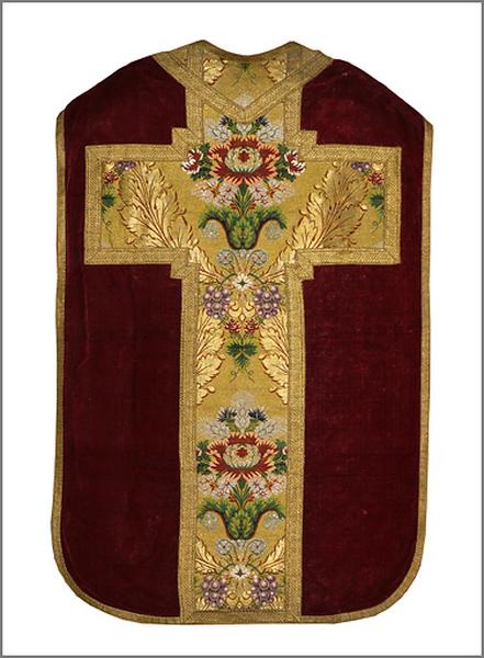 Ensemble d'ornements liturgiques