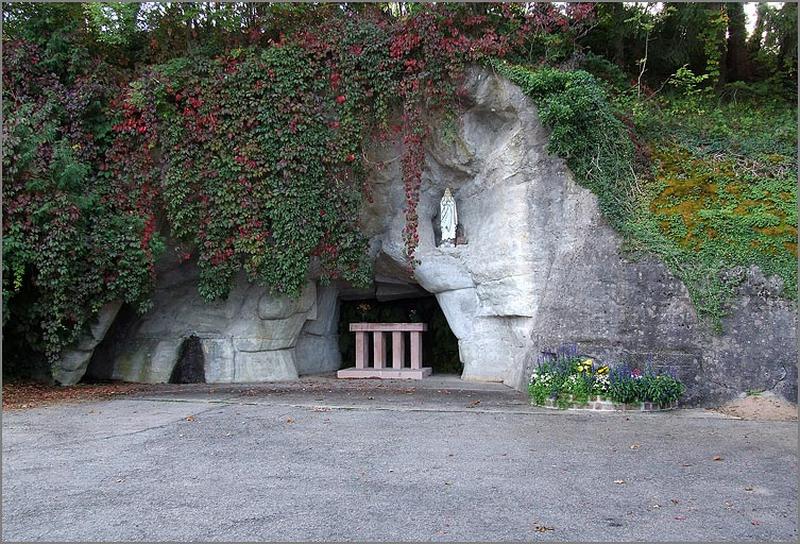 Lusse, Le Village, grotte de Lourdes