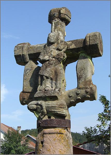 Détail : revers, vu de trois quarts droit.