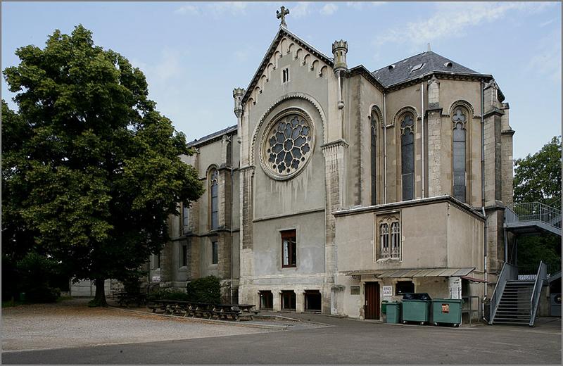 Façade latérale sud et chevet.