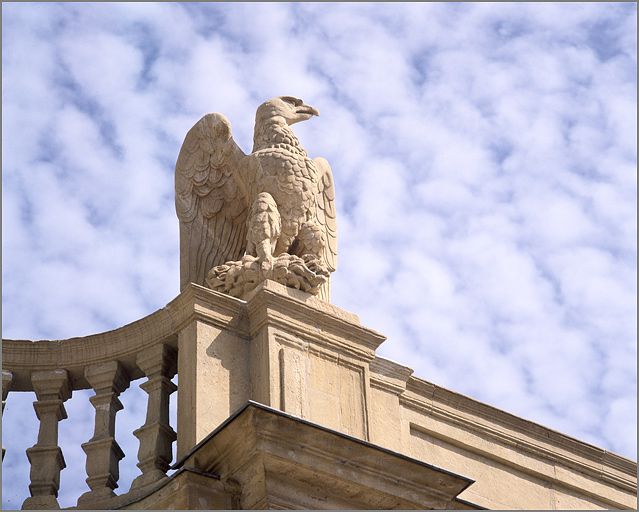 Un aigle du portail (1859).