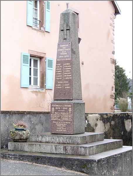 La Grande-Fosse, le Village, monument aux morts des guerres de 1914-1918 et 1939-1945.