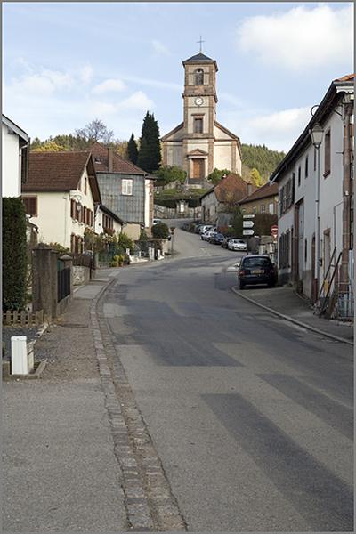 Vue de l'église depuis le Centre.