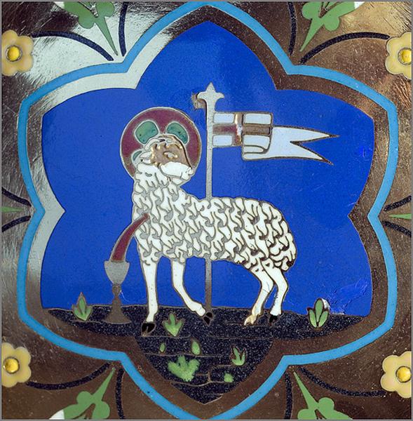 Patène, détail du décor.
