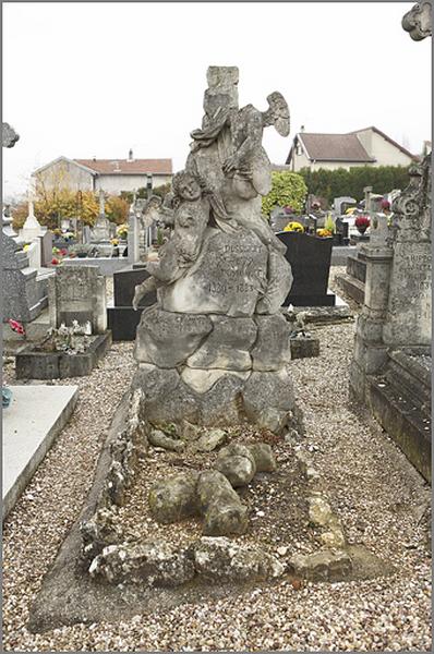 Tombeau de la famille Dussurget-Odinet