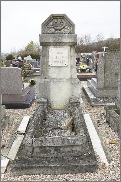 Tombeau de la famille Desthoret-Barnabé