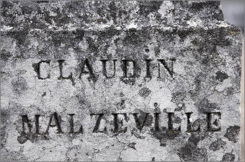 Chapelle funéraire des familles Husson et Choutier, signature : Claudin Malzéville