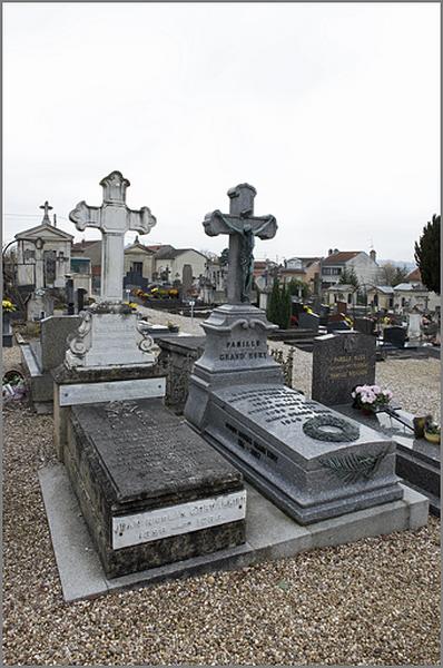 Tombeau de la famille Chevallier