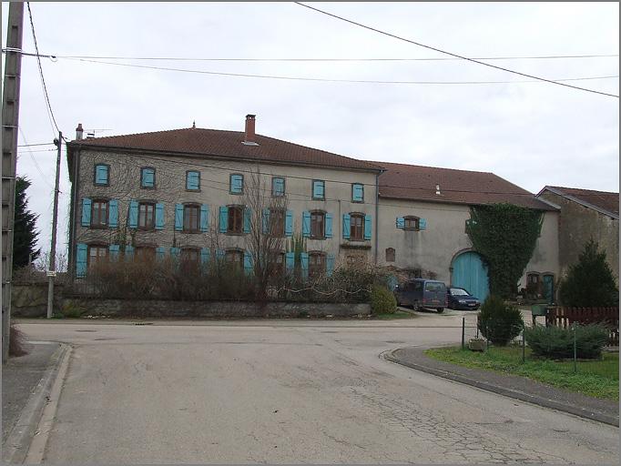 Ferme, élévation antérieure, ensemble face.