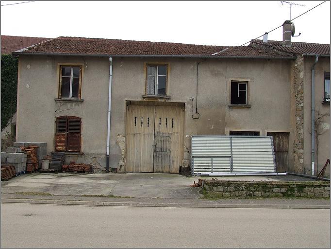 Ferme, élévation antérieure, ensemble face.
