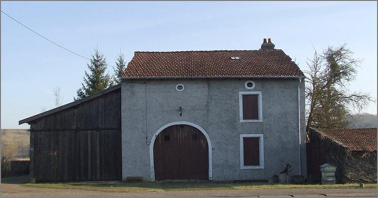 Ferme, élévation antérieure, ensemble face.