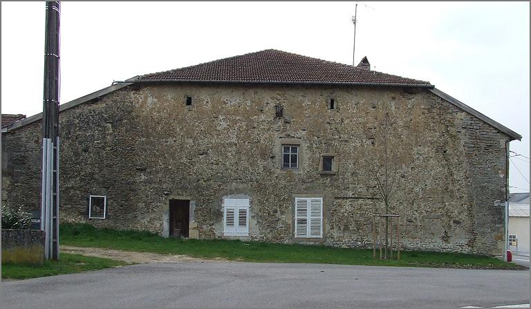 Ferme, élévation latérale gauche, ensemble face.