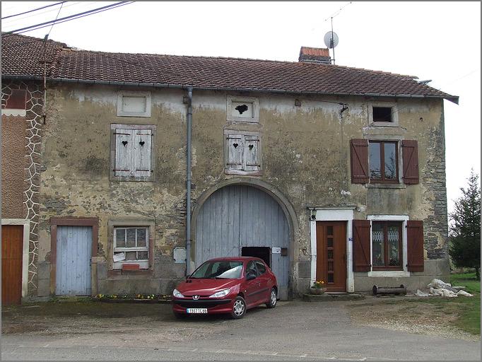 Ferme, élévation antérieure, ensemble face.