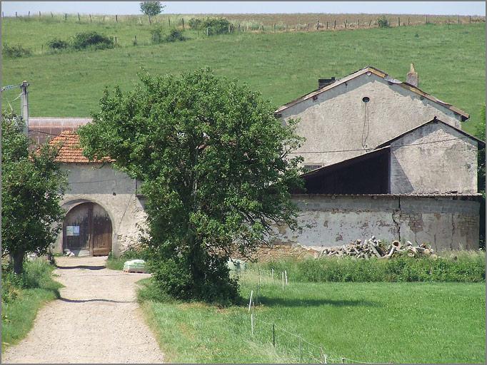 Ferme, élévation antérieure, ensemble face.