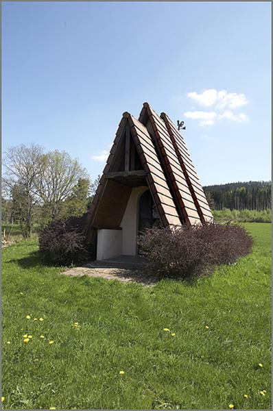 Colroy-la-Grande, chapelle Sainte-Thérèse, vue d'ensemble.