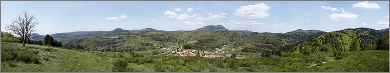Vue panoramique du village depuis la Goutte-Chaumont.