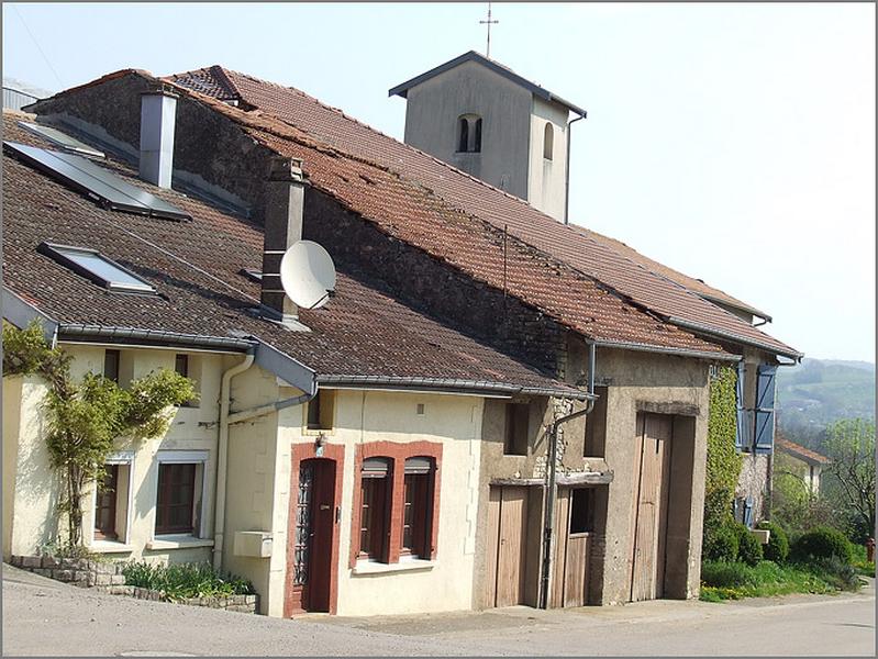 Maison d'ouvrier, élévation antérieure, ensemble trois quarts gauche.