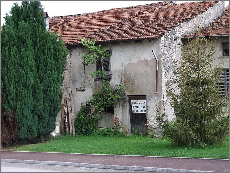 Maison de manouvrier, élévation antérieure, ensemble trois quarts droit.