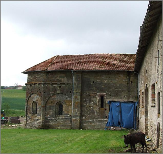 Eglise des Templiers, élévation postérieure, ensemble trois quarts droit.