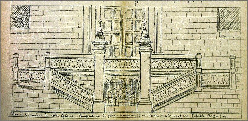 Elévation de l'escalier du parvis, avec le monument au centre.