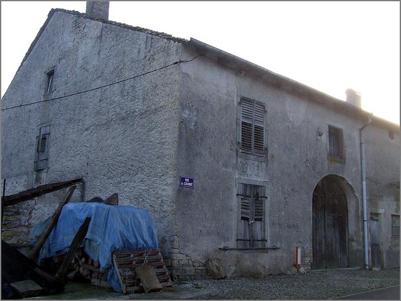 Ferme, élévation antérieure, ensemble trois quarts gauche.