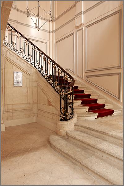 Départ de l'escalier, 1ère et 2e volées.