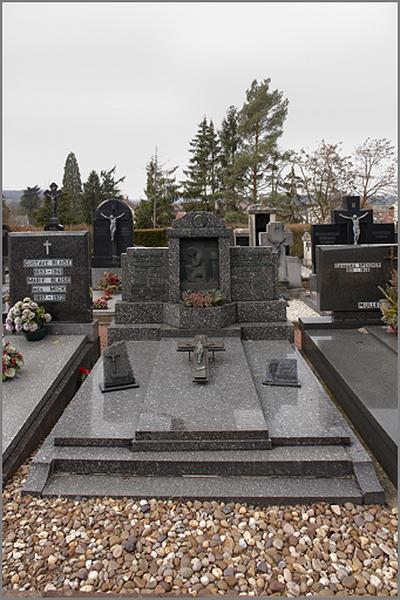 Tombeau de la famille Marx-Guldner (S1 A1 11), ensemble