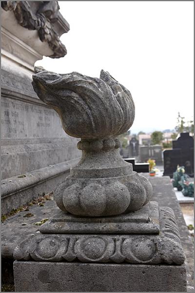 Détail : pot à feu