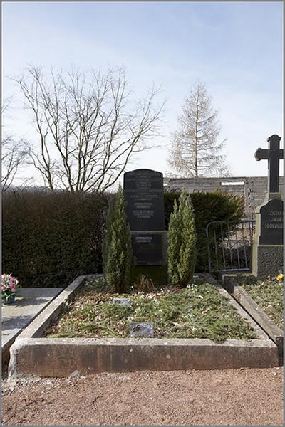 Tombeau de la famille Schaarschmidt (S4 A1 6), ensemble