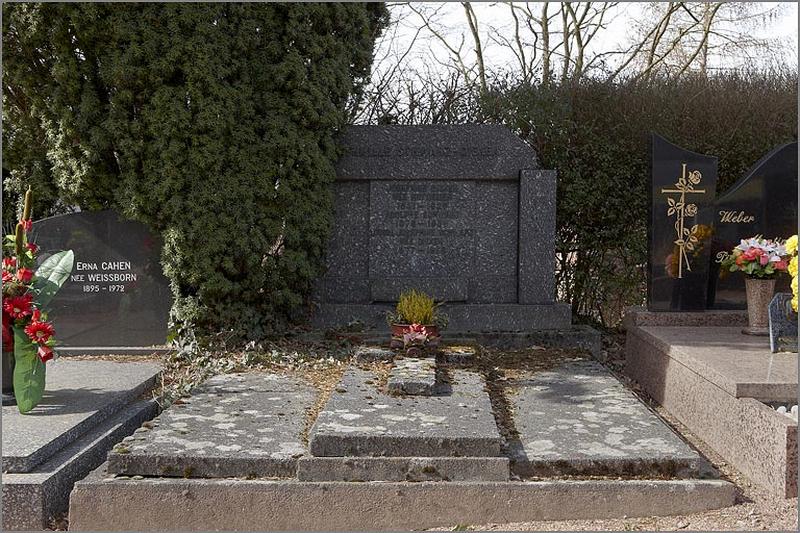 Tombeau de la famille Schwarz-Dieken (S4 A1 9), ensemble
