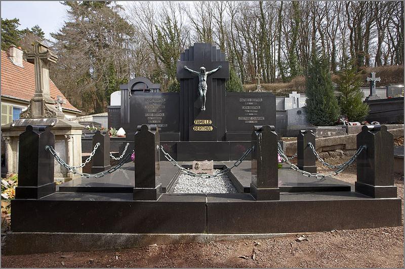 Tombeau de la famille Berthol (S7 A1 3), ensemble