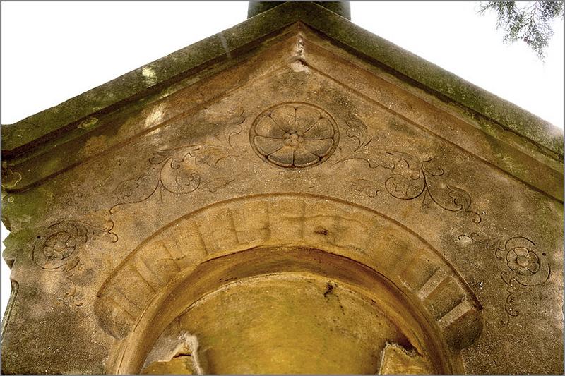 Fronton, détail
