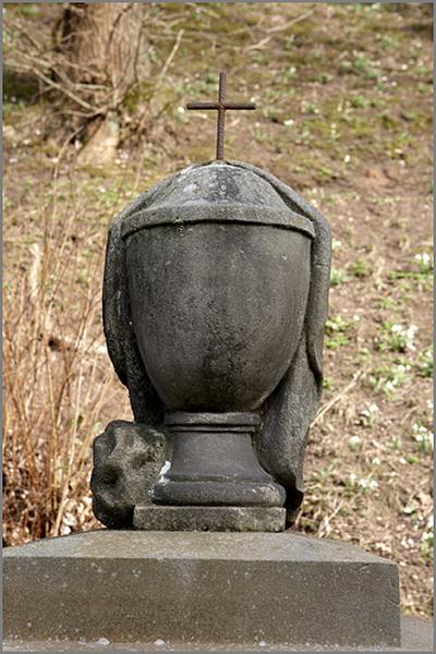 Urne, détail