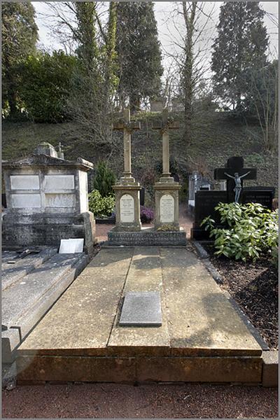 Tombeau de la famille Robert