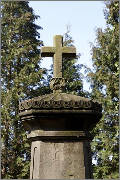 Croix, détail