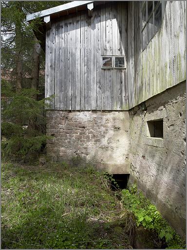 Elévation postérieure, canal de fuite.