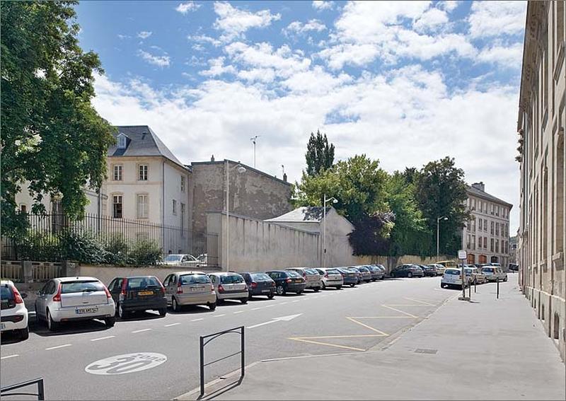 Vue depuis la rue de la Craffe.