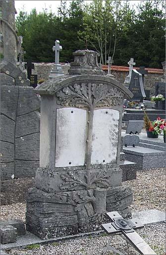 Tombeau à stèle de la famille Bourgeois Mangin