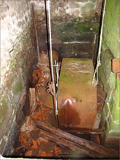 Scierie du Moulin, chambre d'eau, turbine de type Canson.