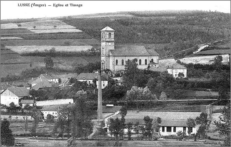 Vue de l'église et de l'usine textile.