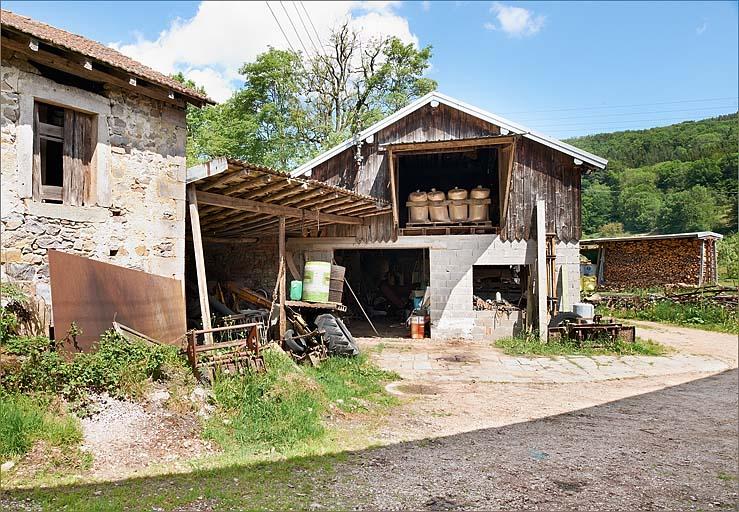 Bâtiments annexes, élévation latérale.
