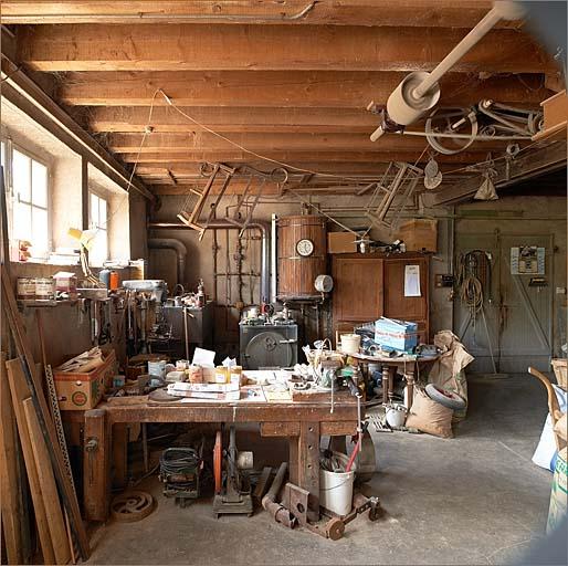 Intérieur de la minoterie, rez-de-chaussée, vue du bureau.