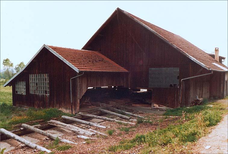 Elévation antérieure, vue de trois quarts gauche