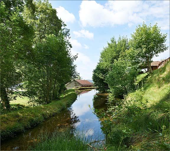 Canal réservoir de la scierie.