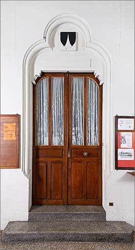 Vestibule (vers l'Ouest, côté parloir) : détail porte.