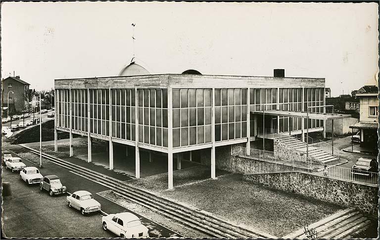 Vue de l'église en 1962.