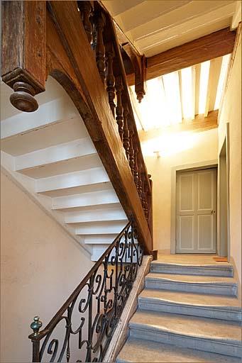 Escalier, volées 2 et 3.