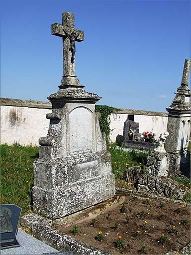 Tombe (n°14), type 1, ensemble trois quarts gauche.